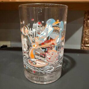 (4) 1996 Disney glasses. Two of each